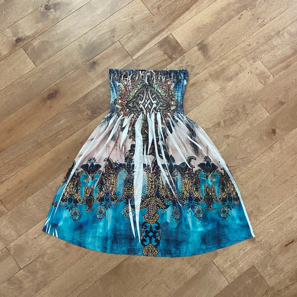 Strapless dress